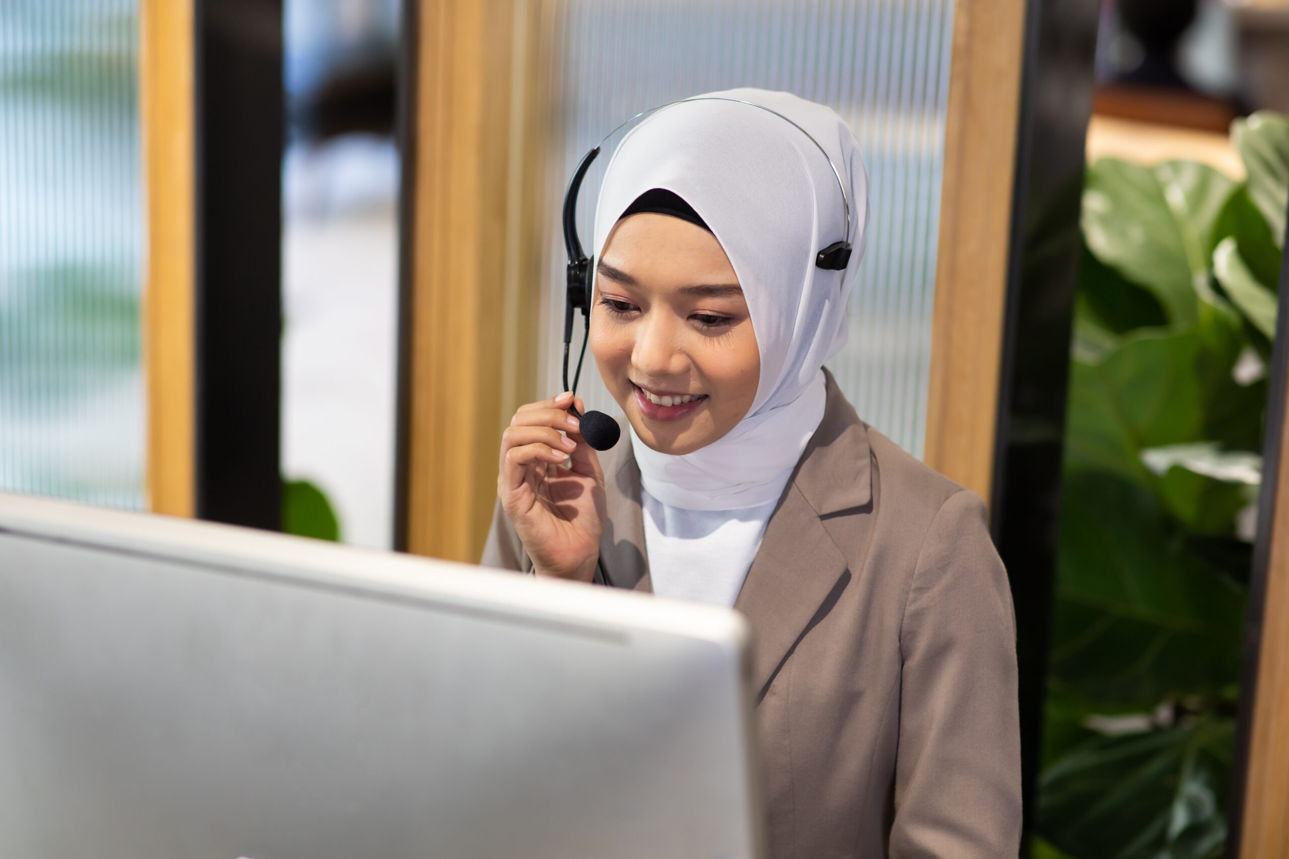 24/7 Support Agent